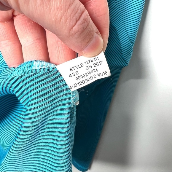 Under Armour Blue Stripe Pullover 1/4 Zip Long Sleeve Loose Coupe Athletic Top - Picture 6 of 12